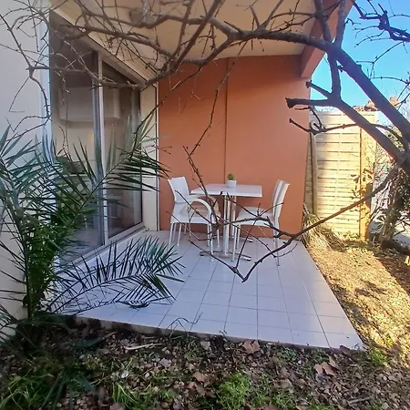 Le Primavea Rez-de-chaussee De Jardin * Agde